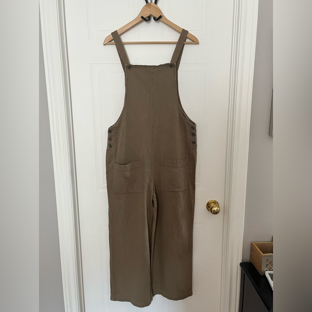 # 5 Zara olive green Jumpsuit